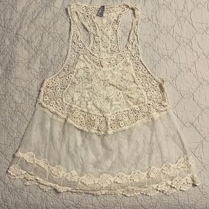 Vanity lace tank. Medium